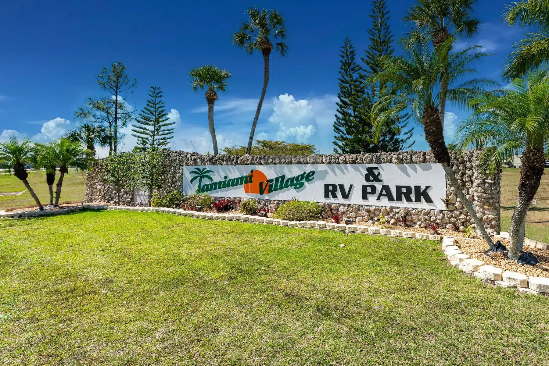 Tamiami Village northfort myers