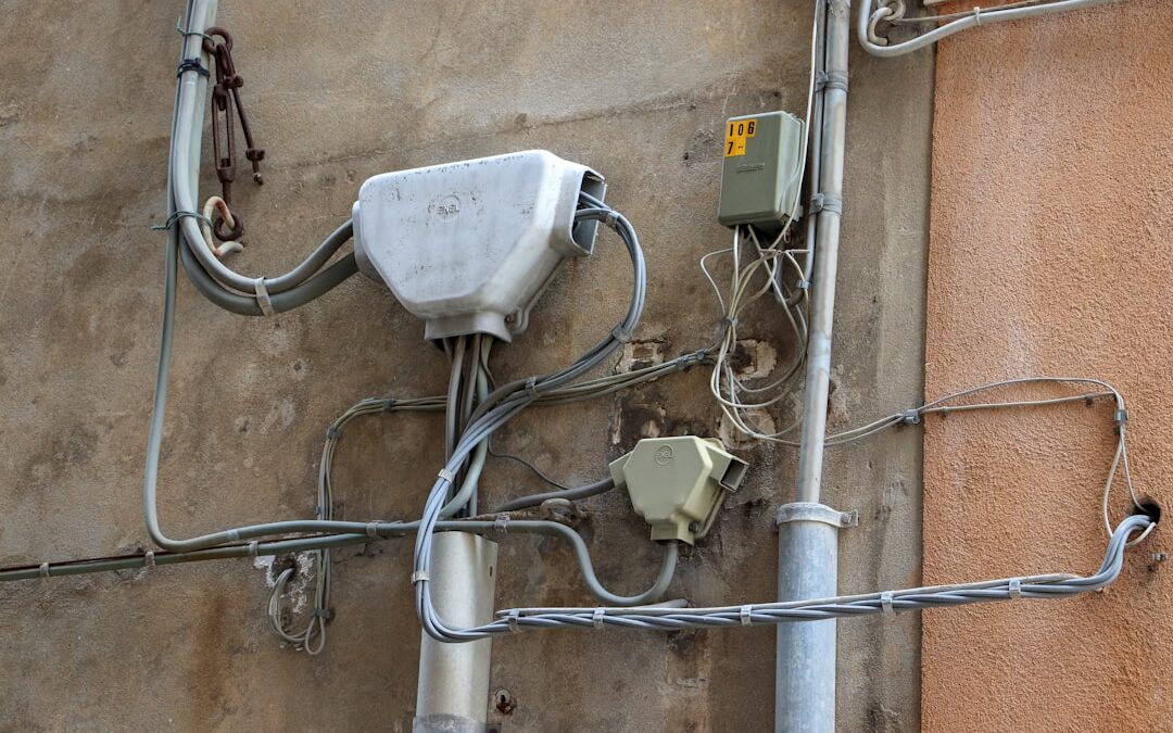 Photo electricians charge per hour