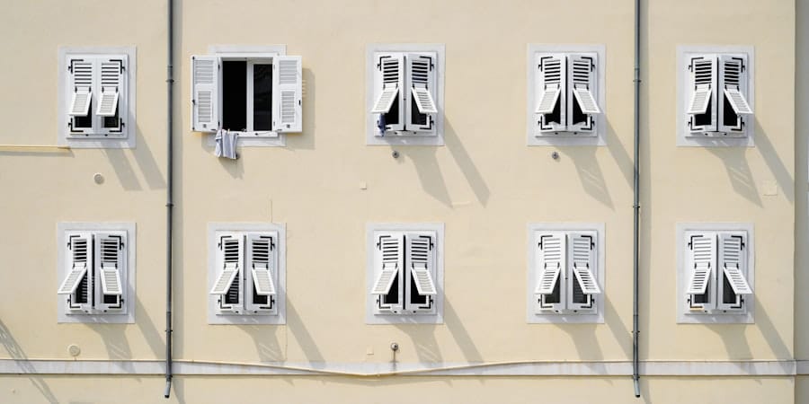 Photo electrician costs